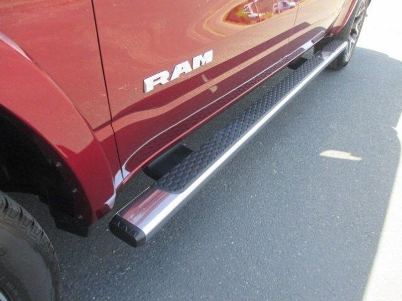 2025 RAM 1500 Laramie Crew Cab 4x4 5
