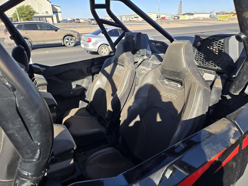 USED 2025 POLARIS RZR PRO XP 4 ULTIMATE Image 8