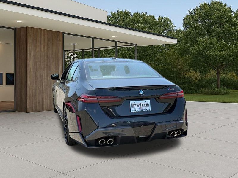 New 2026 BMW M5 BaseImage 11