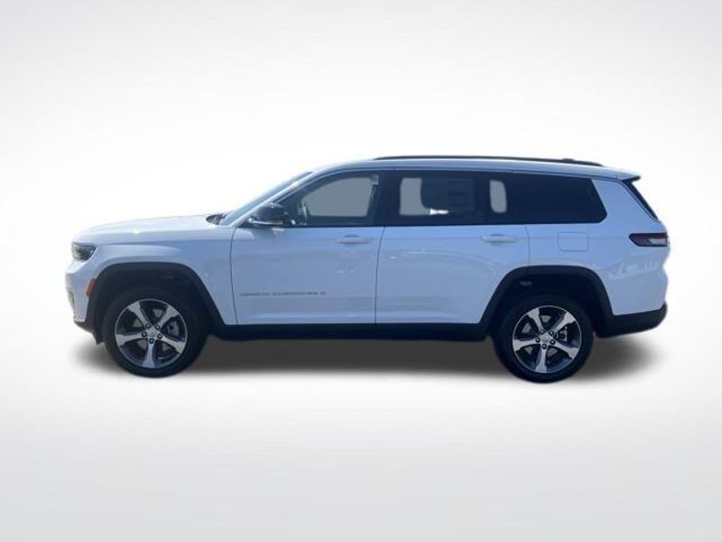 2025 Jeep Grand Cherokee Limited2025 Jeep Grand Cherokee L Limited 4x4