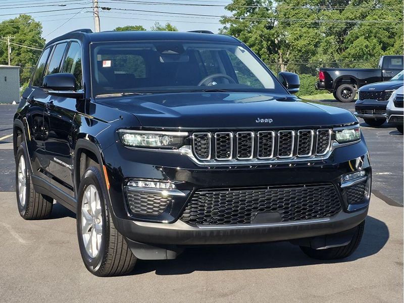 Used 2023 Jeep Grand Cherokee Limited