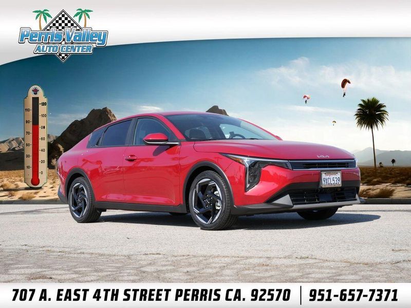 Used 2025 Kia K4 EXImage 1