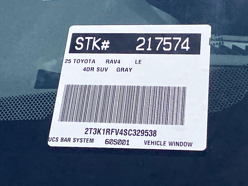 2025 Toyota RAV4 LEImage 20
