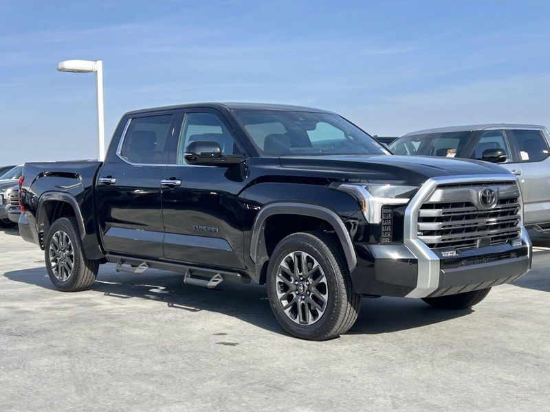 2025 Toyota Tundra LimitedImage 2