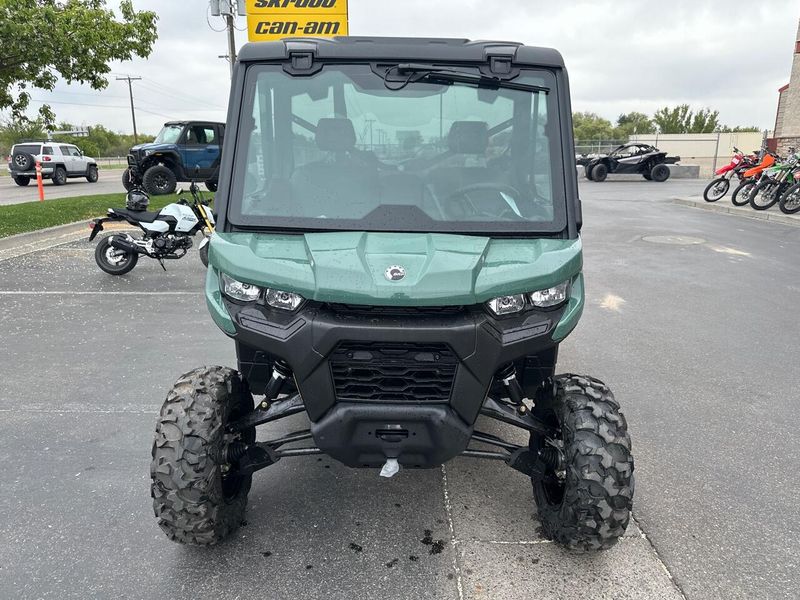 2025 Can-Am DEFENDER DPSCAB HD9 