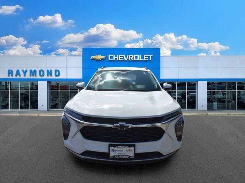 New 2026 Chevrolet Trax LTImage 9