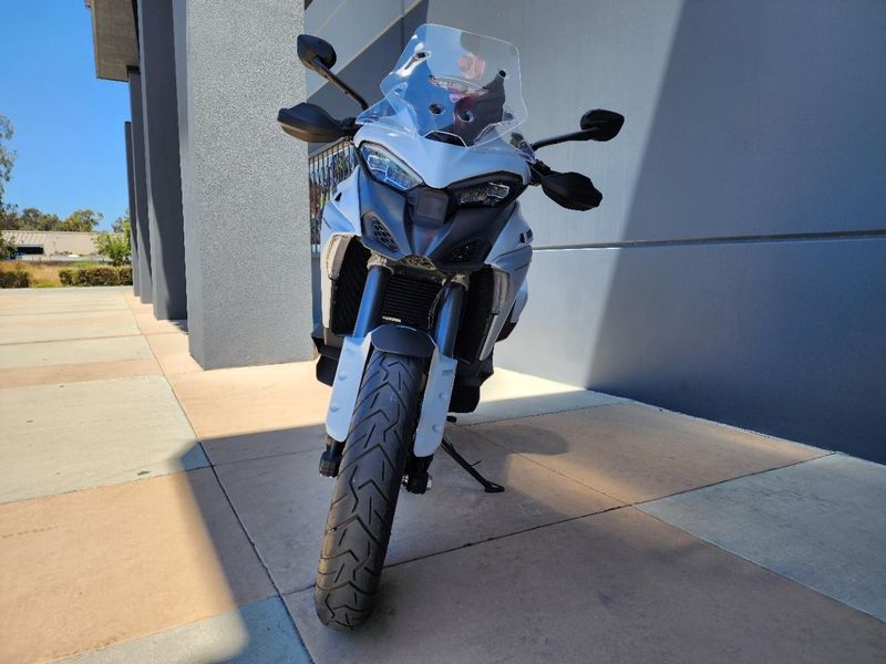 New 2024 Ducati MULTISTRADA V4 S TRAVEL & RADAR SPOKED WHEELS - DEMO Image 25