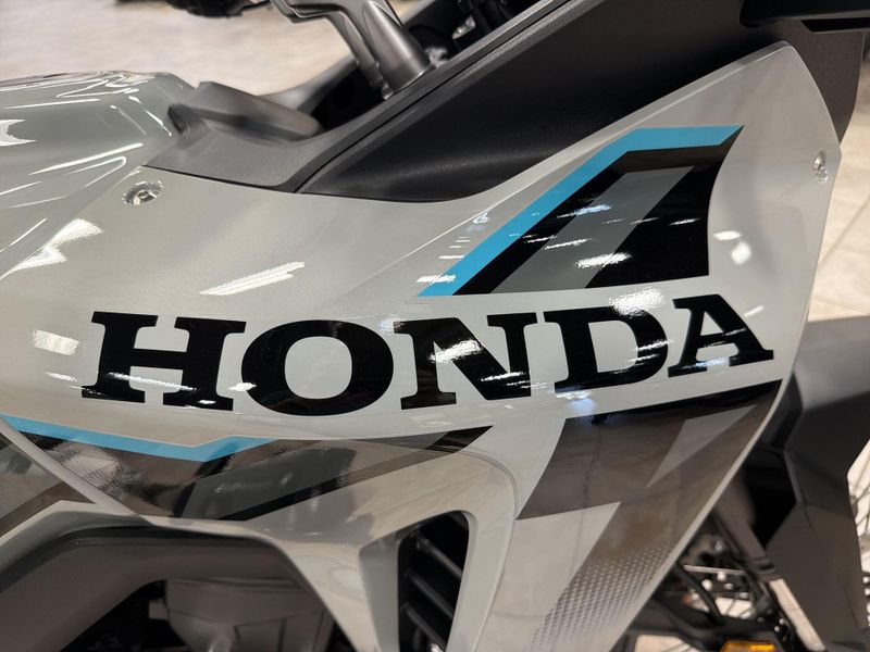 New 2026 Honda TRANSALP E-CLUTCH Image 27