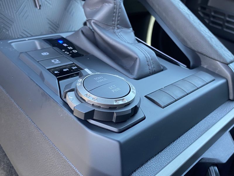 New 2025 Toyota Tacoma SR5Image 19