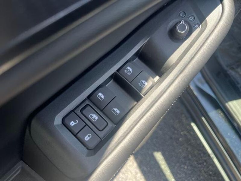 2025 Jeep Grand Cherokee Laredo X 4x4