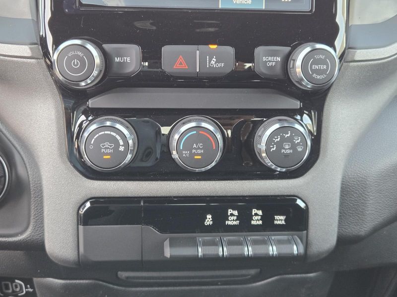 New 2026 RAM 1500 Tradesman Crew Cab 4x2 6'4' Box