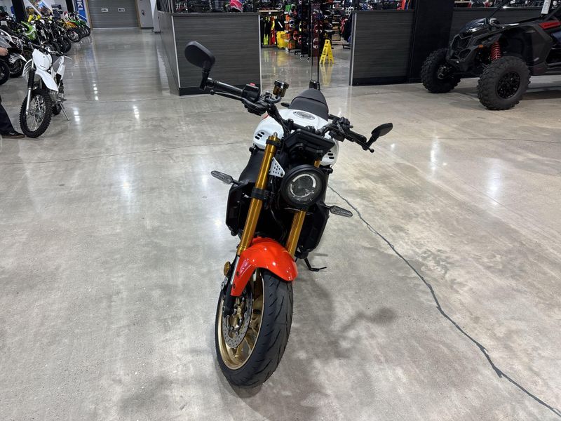New 2026 Yamaha XSR900 Image 11