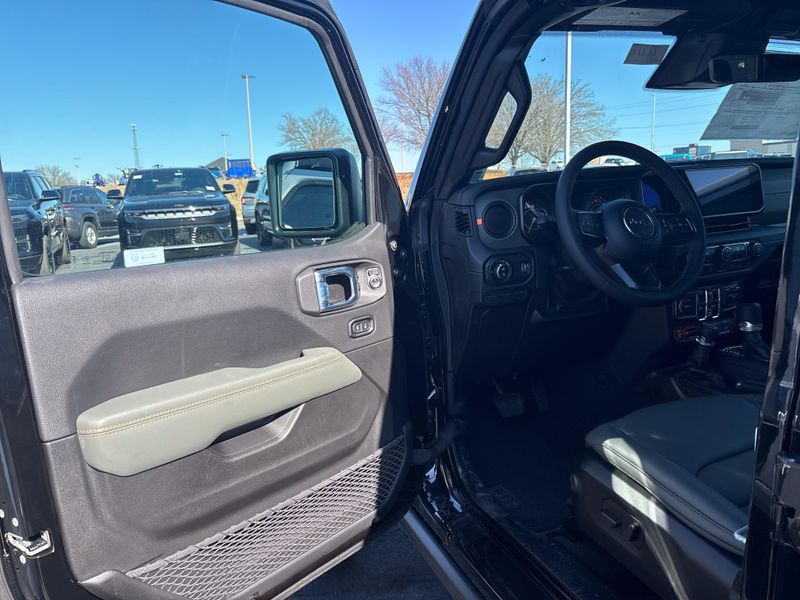 New 2026 Jeep Gladiator Mojave X 4x4Image 20