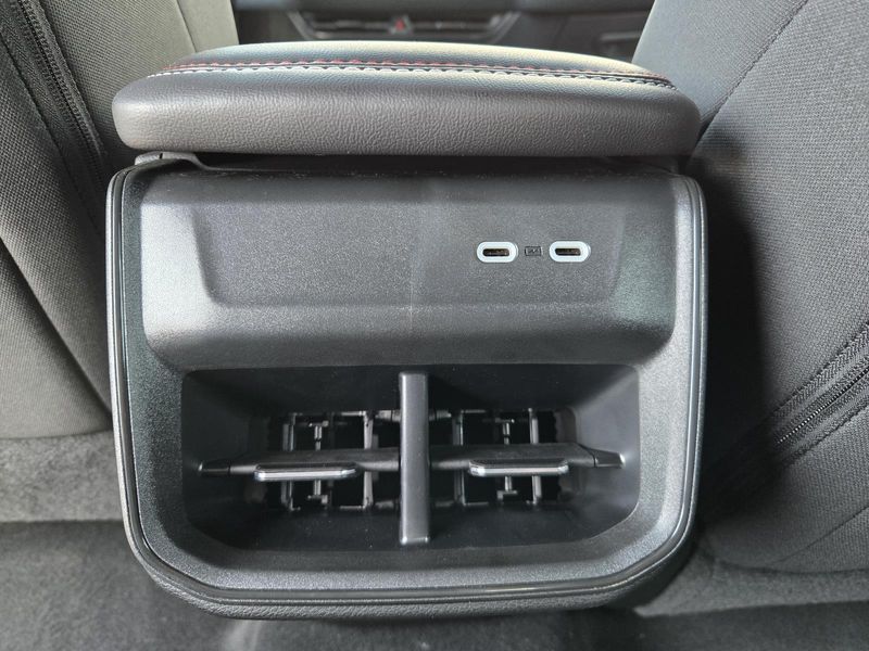 New 2026 Dodge Charger R/T 4-door Awd