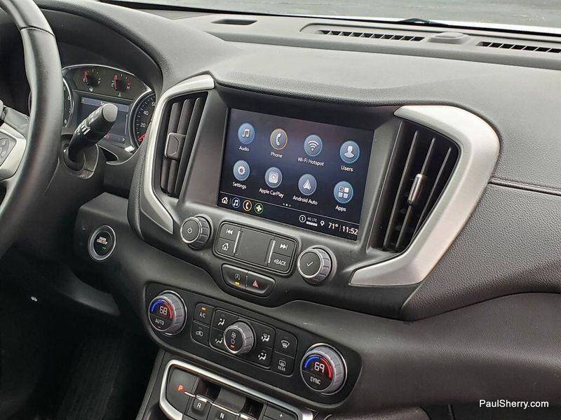2024 GMC Terrain SLTImage 25