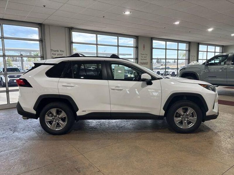 Used 2022 Toyota RAV4 Hybrid LEImage 3