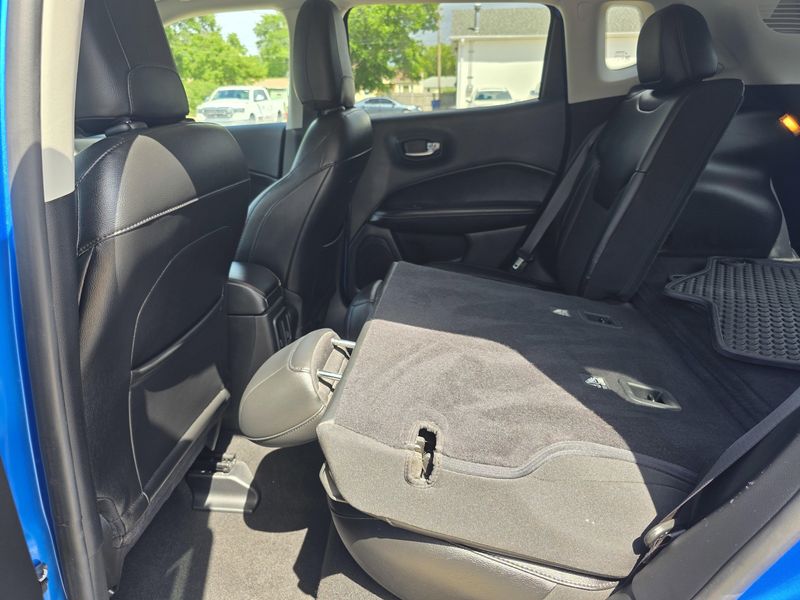 Used 2021 Jeep Compass LatitudeImage 13