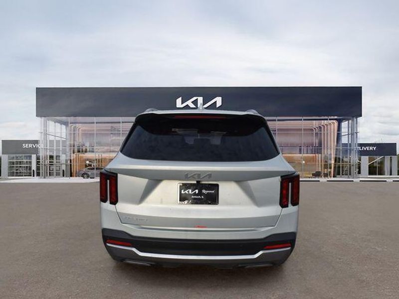 New 2026 Kia Sorento SImage 5