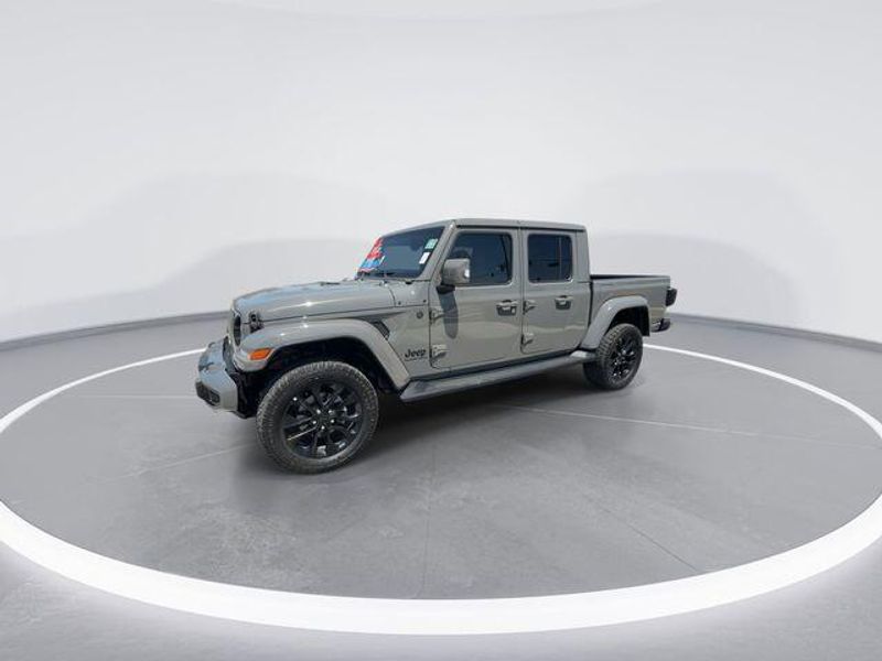 Used 2023 Jeep Gladiator High AltitudeImage 4