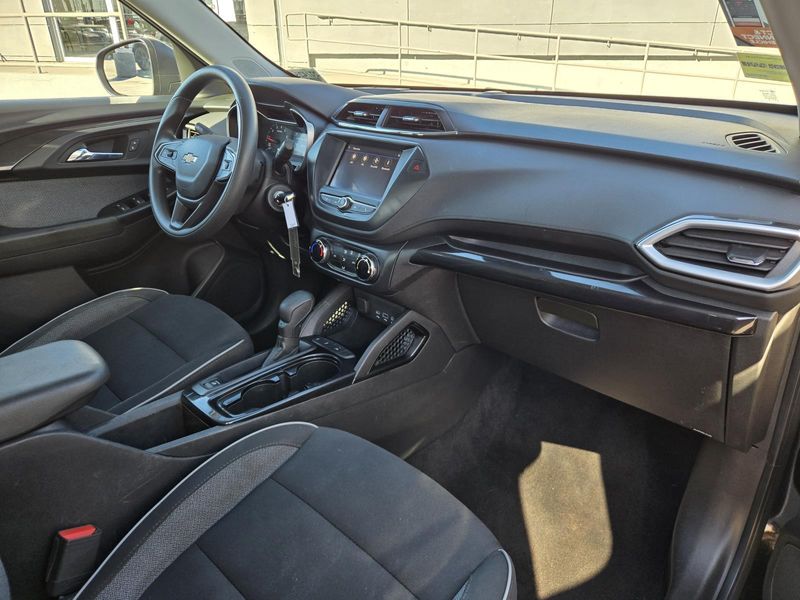 Used 2023 Chevrolet Trailblazer FWD 4dr LS