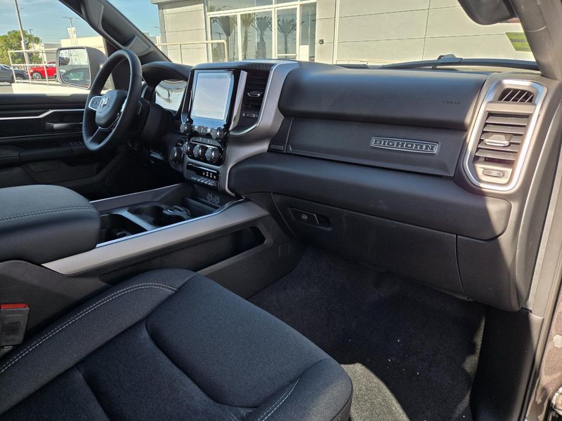 New 2026 RAM 1500 Big Horn Crew Cab 4x4 5'7' Box