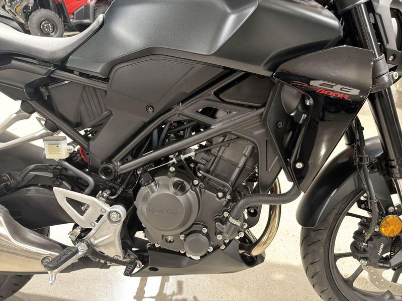 New 2026 Honda CB300R ABS Image 20