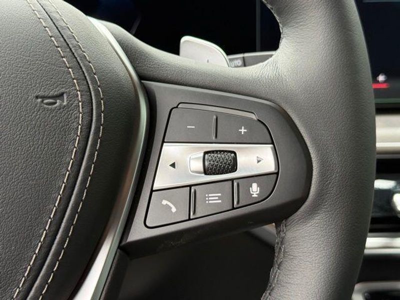 New 2026 BMW X5 xDrive50eImage 24