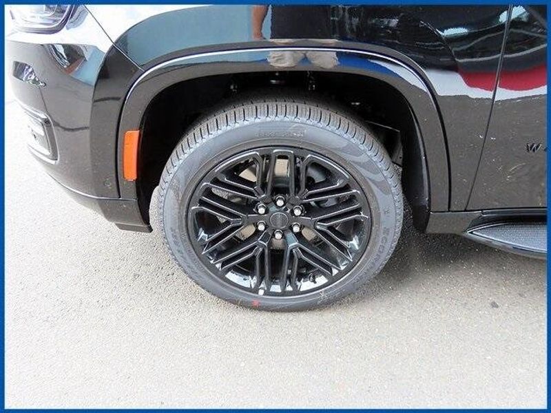 2025 Jeep Wagoneer Carbide 4x4Image 4