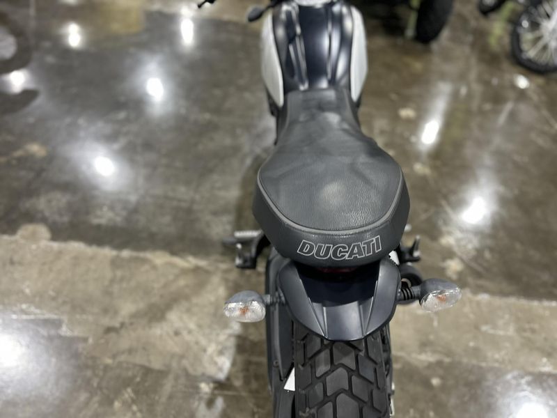 Used 2022 Ducati Icon Dark Scrambler Image 15