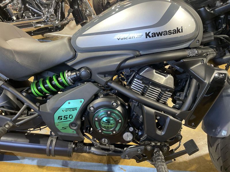 Used 2018 Kawasaki VULCAN S ABS CAFE Image 11