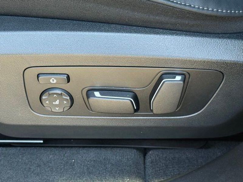 Used 2025 BMW X3 30 xDriveImage 21