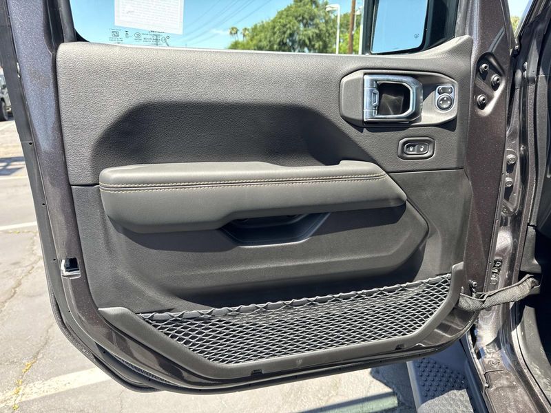 New 2026 Jeep Wrangler 4-door Sahara