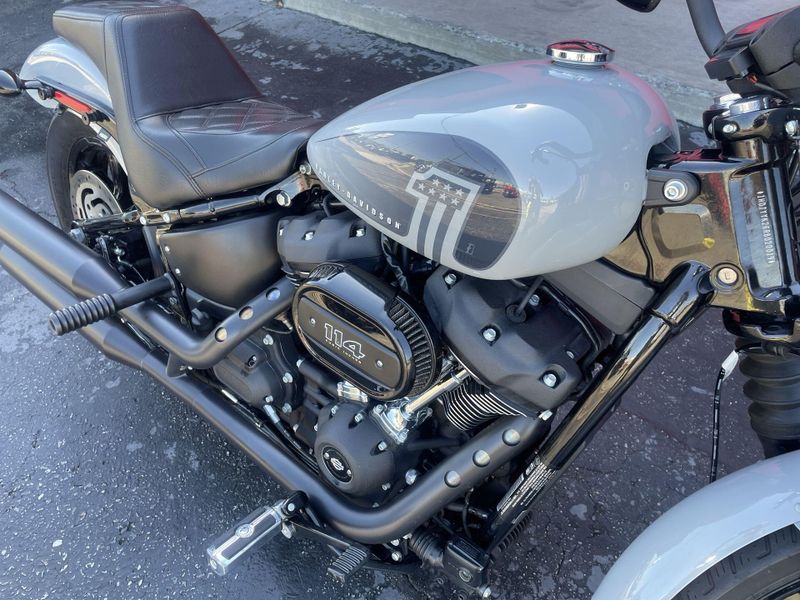 Used 2024 Harley-Davidson SOFTAIL STREET BOB 114 Image 11