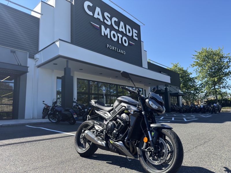Used 2024 Triumph STREET TRIPLE 