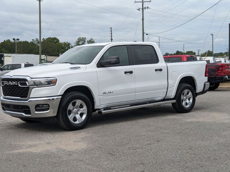 2025 RAM 1500 Big Horn Crew Cab 4x4 5