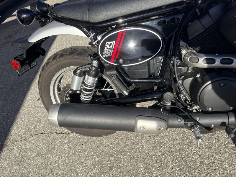 Used 2017 Yamaha SCR950 Image 15