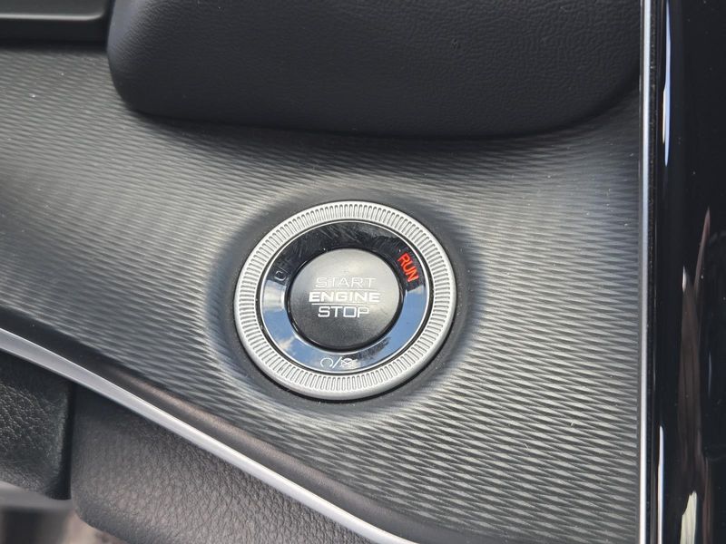 Used 2024 Jeep Grand Cherokee Altitude X 4x4