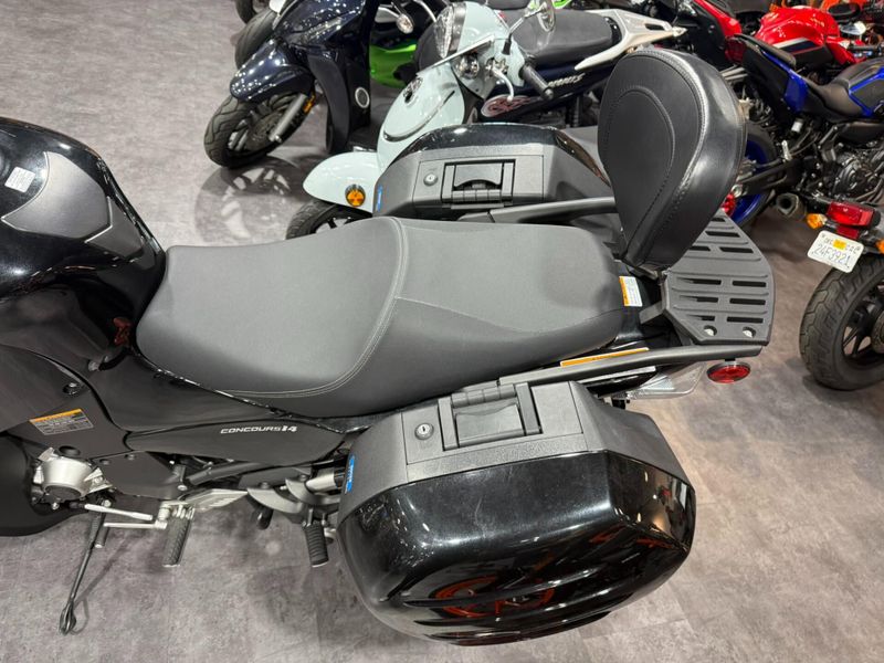 Used 2022 Kawasaki CONCOURS 14 ABS Image 6