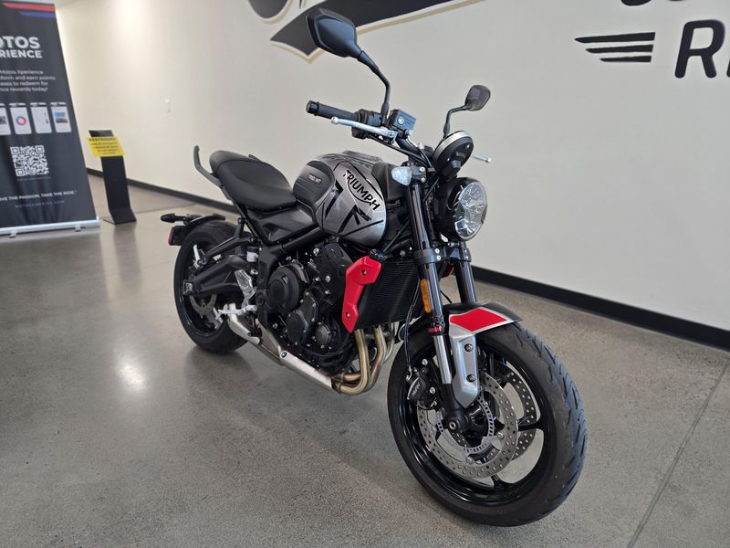2023 Triumph TRIDENT 660 