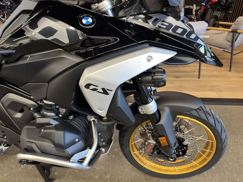 2025 BMW R 1300 GS - TRIPLE BLACK - BLACK STORM METALLIC 