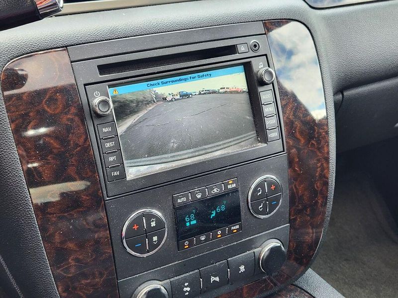 2010 GMC Yukon DenaliImage 31