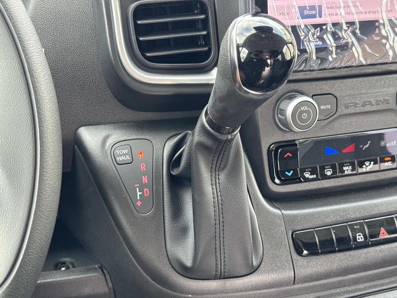 New 2026 RAM Promaster 2500 Slt+ Window Van High Roof 159' Wb
