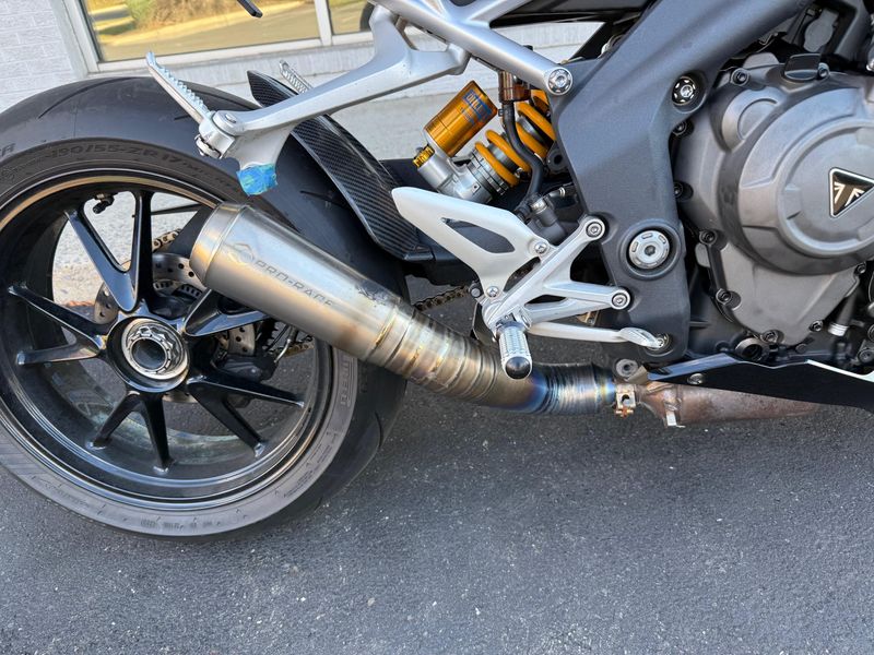 2022 Triumph Speed Triple 1200 RSImage 5