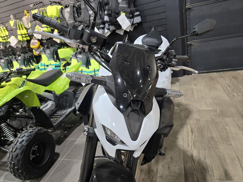 NEW 2026 KAWASAKI Z900 ABS Image 11