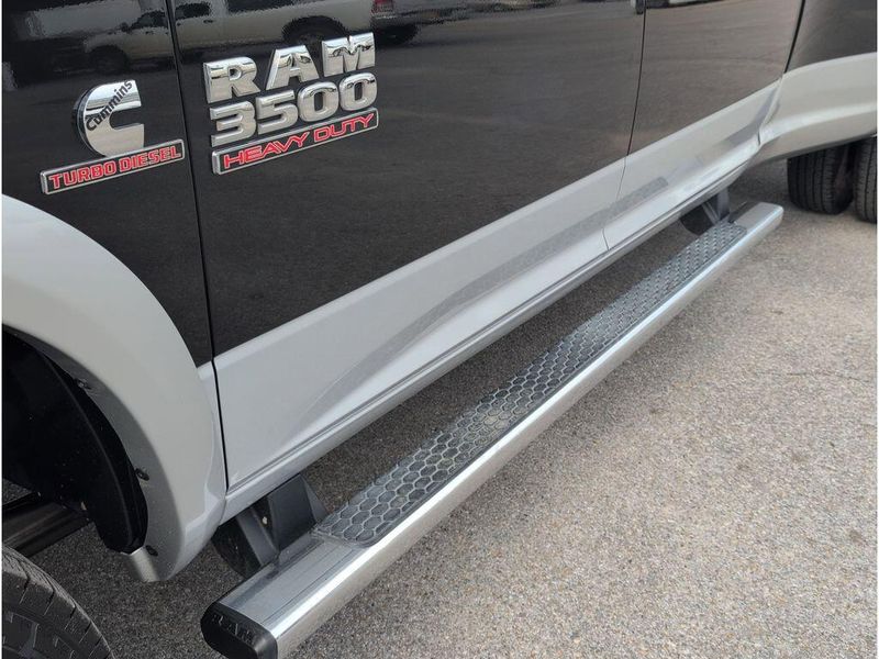 Used 2017 RAM 3500 LaramieImage 11