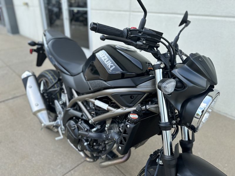 2024 Suzuki SV 650 ABS in a BLACK exterior color. Cross Country Powersports 732-491-2900 crosscountrypowersports.com 