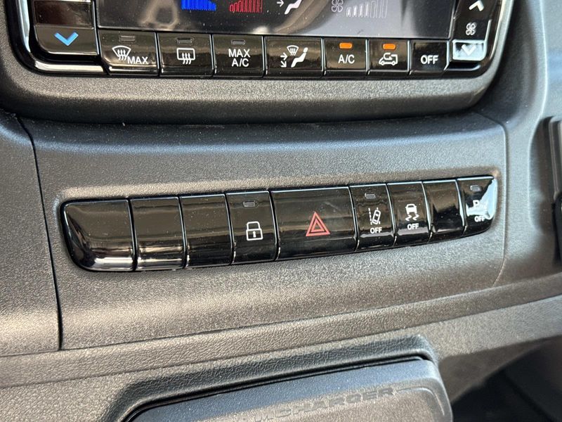 New 2026 RAM Promaster 2500 Slt+ Window Van High Roof 159' Wb