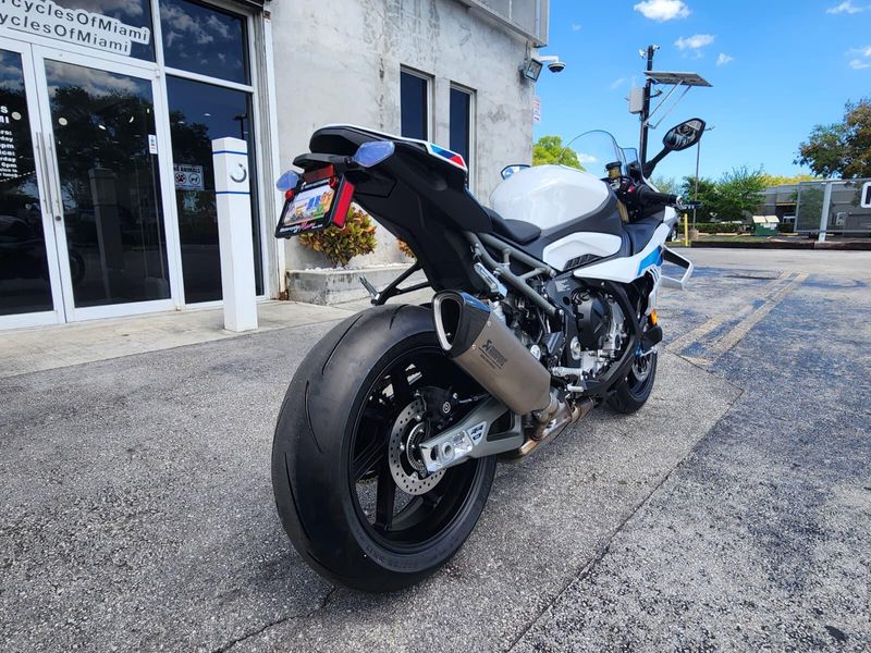 2026 BMW S 1000 RRImage 13