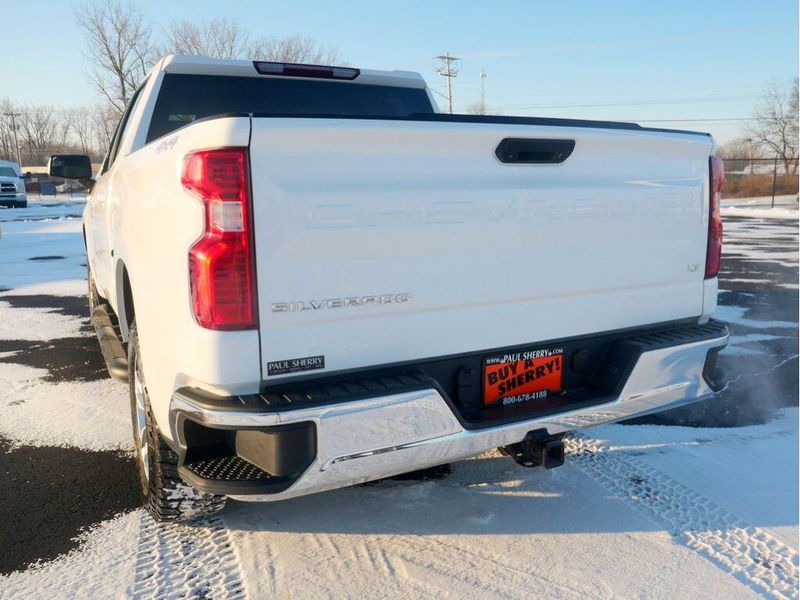 2020 Chevrolet Silverado 1500 LTImage 12