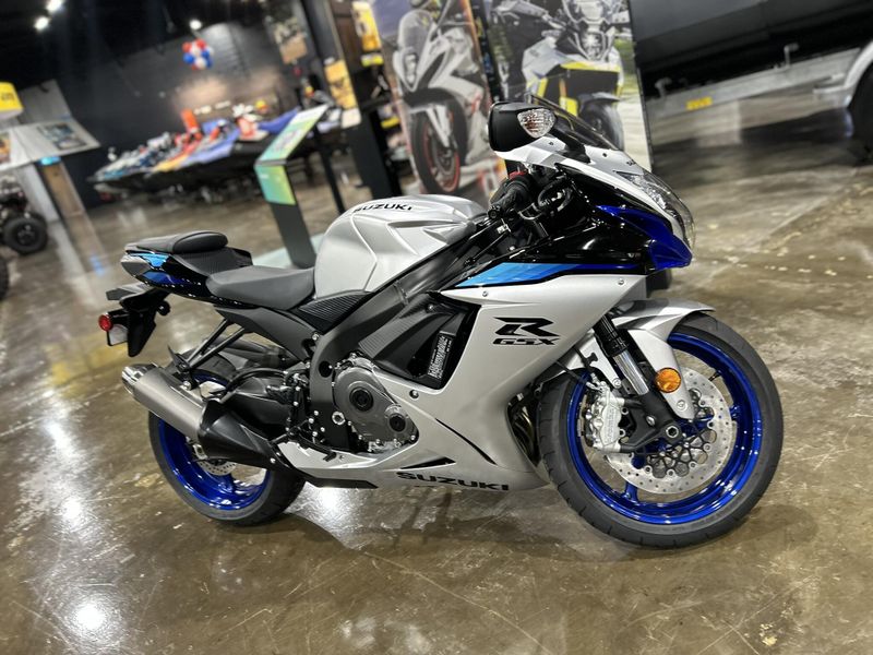 New 2026 Suzuki GSX-R600 